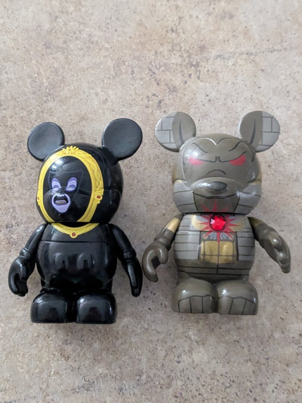Disney Vinylmation 3" Figures Lot of 2 - Magic Mirror & Robo Mickey